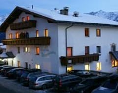 Hotel Sonnenheim (Fiss, Austria)