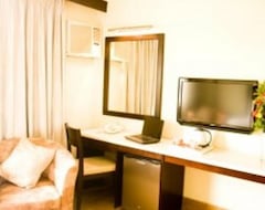 Hotel Diamond Suites And Residences (Cebu City, Philippines)
