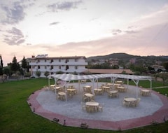 Lejlighedshotel Hotel San Pietro Martin (Maminas, Albanien)
