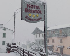 Hotelli Hotel Bristol (Fiumalbo, Italia)
