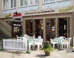 Khách sạn Zum Romerwall (Bitburg, Đức)