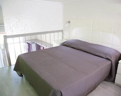 Khách sạn Mini Loft Fronte Mare (Pescara, Ý)