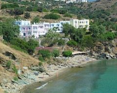 Otel Aneroussa Beach (Batsi, Yunanistan)