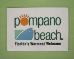Hele huset/lejligheden Garden Apartment; Walk To Pompano'S Public Beach! (Pompano Beach, USA)