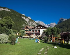 Garden Hotel Bellariva (Molveno, İtalya)