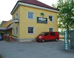 Otel Penzion Oaza (Štetí, Çek Cumhuriyeti)