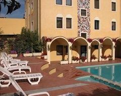 Hotel Victoria (Tortoli, Italy)