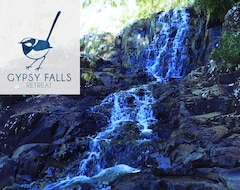 Hotel Gypsy Falls Retreat (Laurieton, Australia)