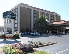 Khách sạn La Quinta Inn & Suites Memphis Airport Graceland (Memphis, Hoa Kỳ)