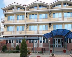 Khách sạn Edelveys (Anapa, Nga)