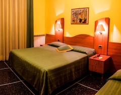 Khách sạn Hotel Zurigo (Varazze, Ý)