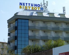 Hotel Nettuno (Cattolica, İtalya)