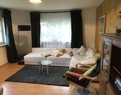 Cijela kuća/apartman Ferienwohnung, 85qm, Terrasse, 2 Schlafzimmer, Max. 4 Personen (Oberkirch, Njemačka)