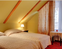 Hotel Logis - Le Chatel (Valsonne, France)