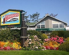 Khách sạn The Cedarwood Inn & Suites (Sidney, Canada)