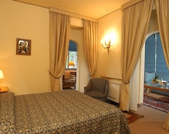 Hotel Grand Villa Fiorio (Grottaferrata, Italy)