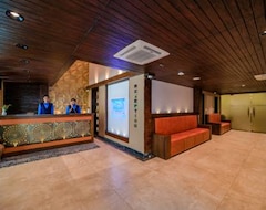 Khách sạn Ambara Suites (Thiruvananthapuram, Ấn Độ)