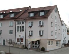 Khách sạn Zum Hirsch (Crailsheim, Đức)