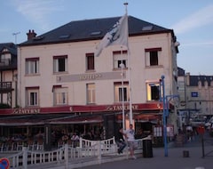 Hotelli La Taverne ML (Trouville-sur-Mer, Ranska)