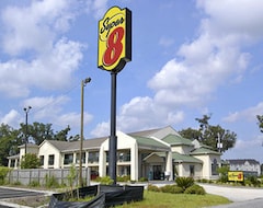 Khách sạn Super 8 By Wyndham Brunswick/South (Brunswick, Hoa Kỳ)