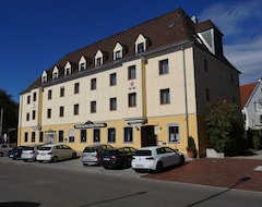 Khách sạn Zu den Drei Kronen (Donauwörth, Đức)