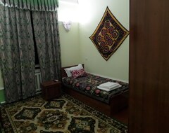 Bed & Breakfast Ikathouse (Margilan, Uzbekistan)