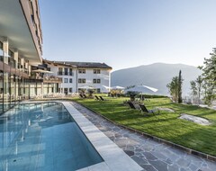 Hotel Mitterplatt - Schenna Resort (Schenna, Italy)