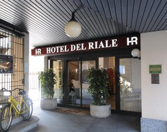 Khách sạn Hotel Del Riale (Parabiago, Ý)