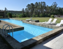Toàn bộ căn nhà/căn hộ Homerez Last Minute Deal - Beautiful House With Shared Pool (São Pedro do Sul, Bồ Đào Nha)