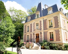 Hotelli Les Jardins d'Epicure (Bray-et-Lû, Ranska)