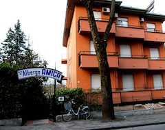 Otel Amica (Salsomaggiore Terme, İtalya)