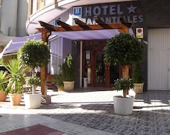 Hotel Manantiales (Torremolinos, Spain)