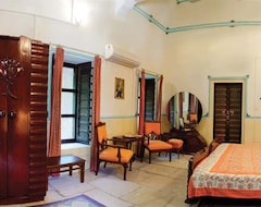 Khách sạn Hotel The Piramal Haveli (Jhunjhunu, Ấn Độ)