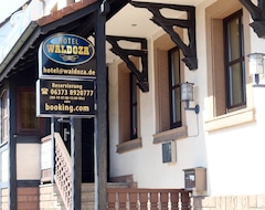 Khách sạn Hotel Waldoza (Waldmohr, Đức)