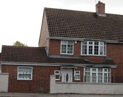 Cijela kuća/apartman Ideal Properties Spacious House (Newcastle-upon-Tyne, Ujedinjeno Kraljevstvo)