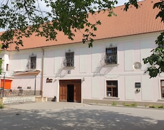 Hotel Sessler (Trnava, Slovačka)