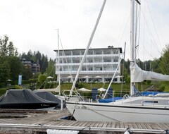 Khách sạn Tennis und Yachthotel Velden (Velden, Áo)