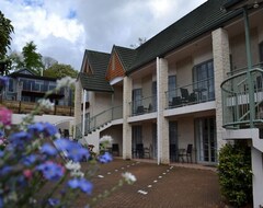 Khách sạn Colonial Lodge (Taupo, New Zealand)