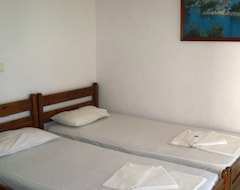 Hotel Sirocco Apartments (Hersones, Grčka)