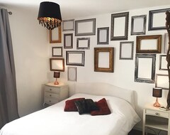 Hotel Les Remparts Dantibes - Sea View (Antibes, France)