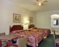 Khách sạn Super 8 Motel McAllen (McAllen, Hoa Kỳ)