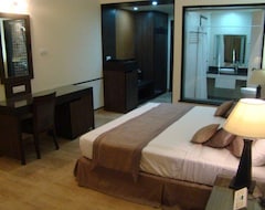 Hotel Azzaro Resorts & Spa (Diu, Indija)