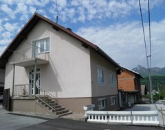 Koko talo/asunto Apartman Marko (Ogulin, Kroatia)
