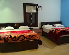 Hotelli Oyo 6880 Near Har Ki Pauri (Haridwar, Intia)