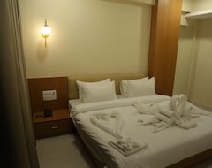 Khách sạn Hotel Mann Holiday Resort (Khandwa, Ấn Độ)