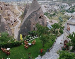 Hotel Uchisar Cave Suites (Uçhisar, Turkey)