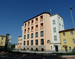 Hotelli Hotel La Cartiera (Vignola, Italia)