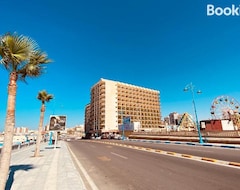 Khách sạn Semiramis Hotel New Royal Palace Marsa Matrouh (Marsa, Ai Cập)