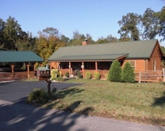 Casa/apartamento entero Quiet And Private Log Home On With Views Of Lake And Mountains (Morristown, EE. UU.)