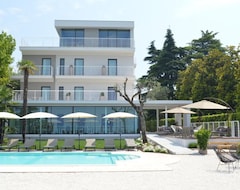 Aqva Boutique Hotel Adults Only (Sirmione, Italy)